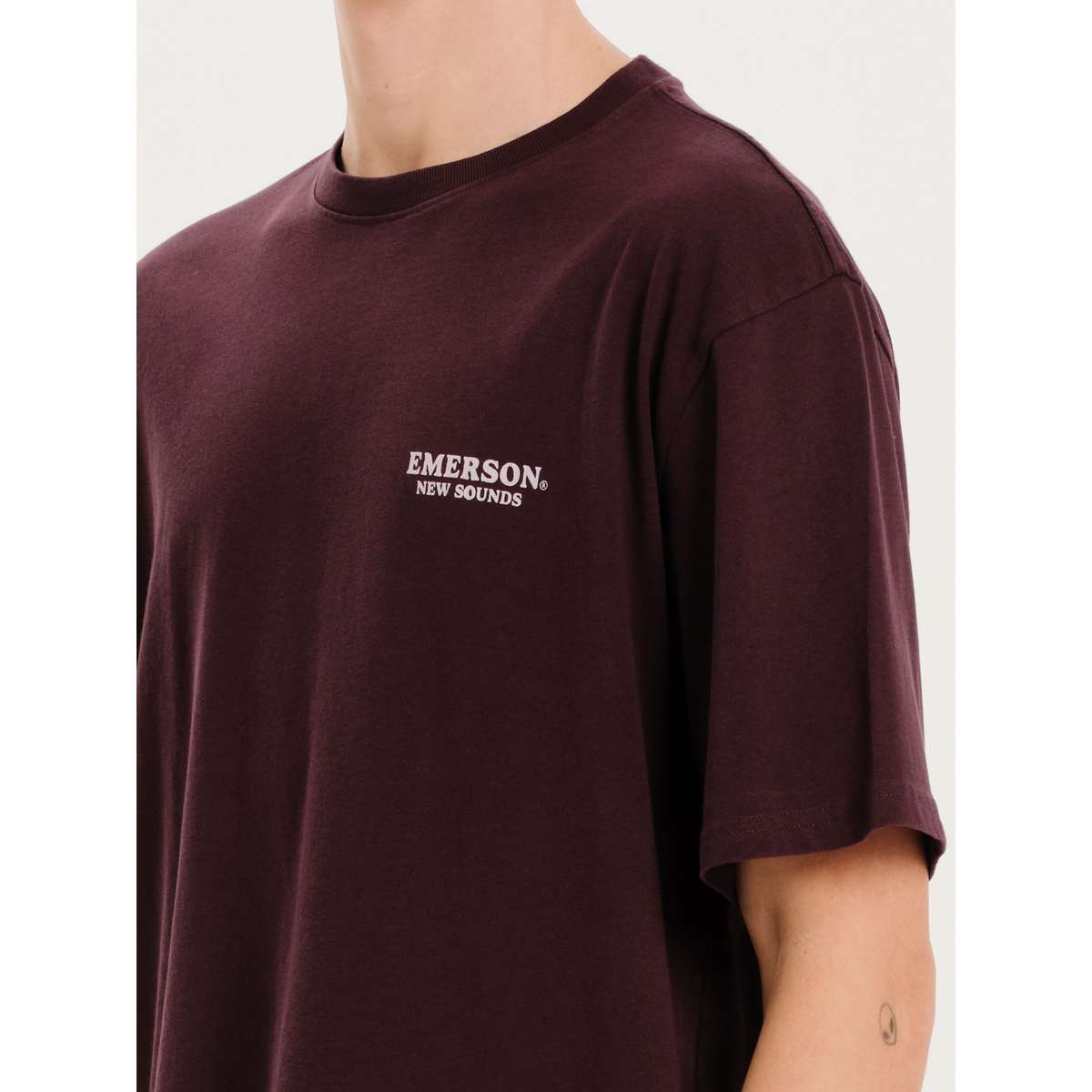 EMERSON ΄΄NEW SOUNDS΄΄ MEN’S SHORT SLEEVE T-SHIRT 251.EM33.44 WINE