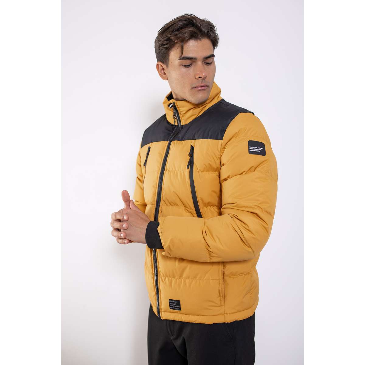 MANAGER MEN’S REGULAR FIT POLYESTER ΧΕΙΜΕΡΙΝΟ ΜΠΟΥΦΑΝ 605 CHALAZI BLACK-MUSTARD