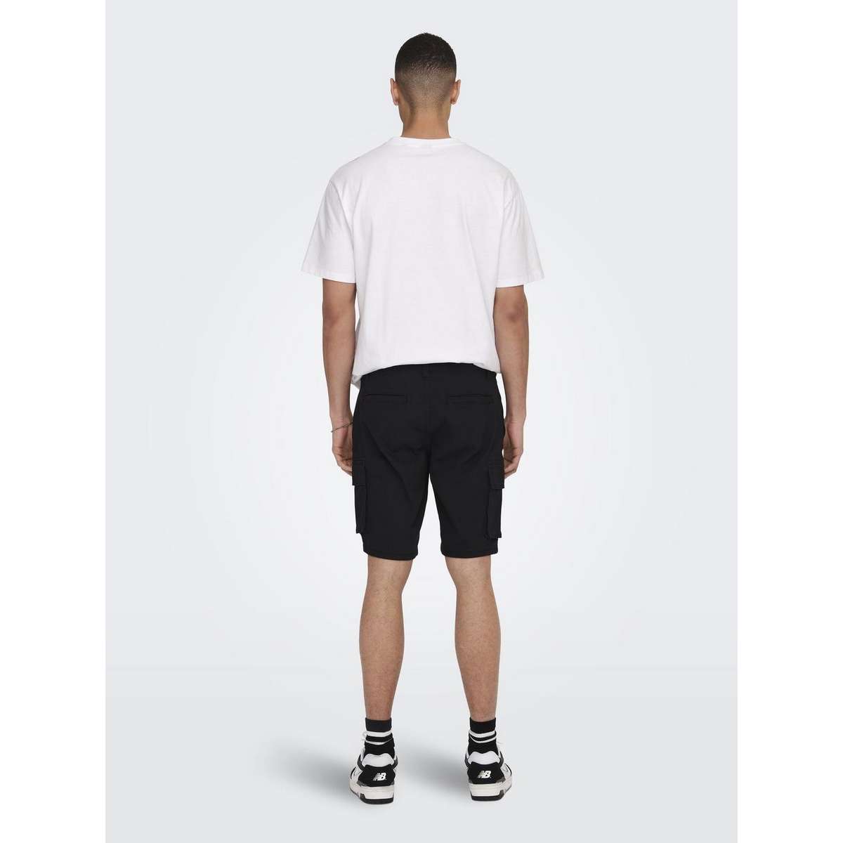 ONLY & SONS REGULAR FIT CARGO SHORTS 22016689 BLACK