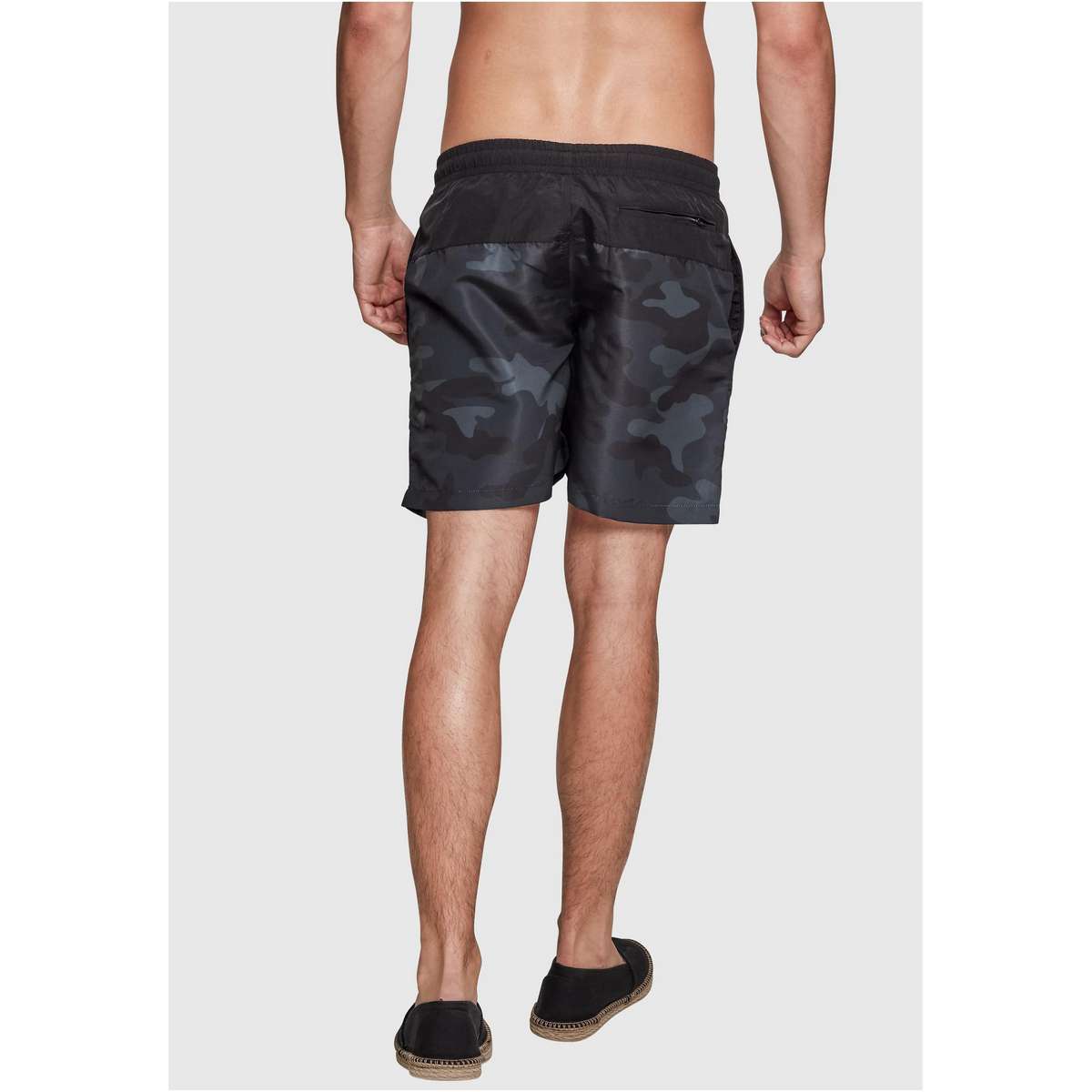 URBAN CLASSICS MEN΄S REGULAR FIT POLYESTER SWIM SHORTS BLACK/DARKCAMO