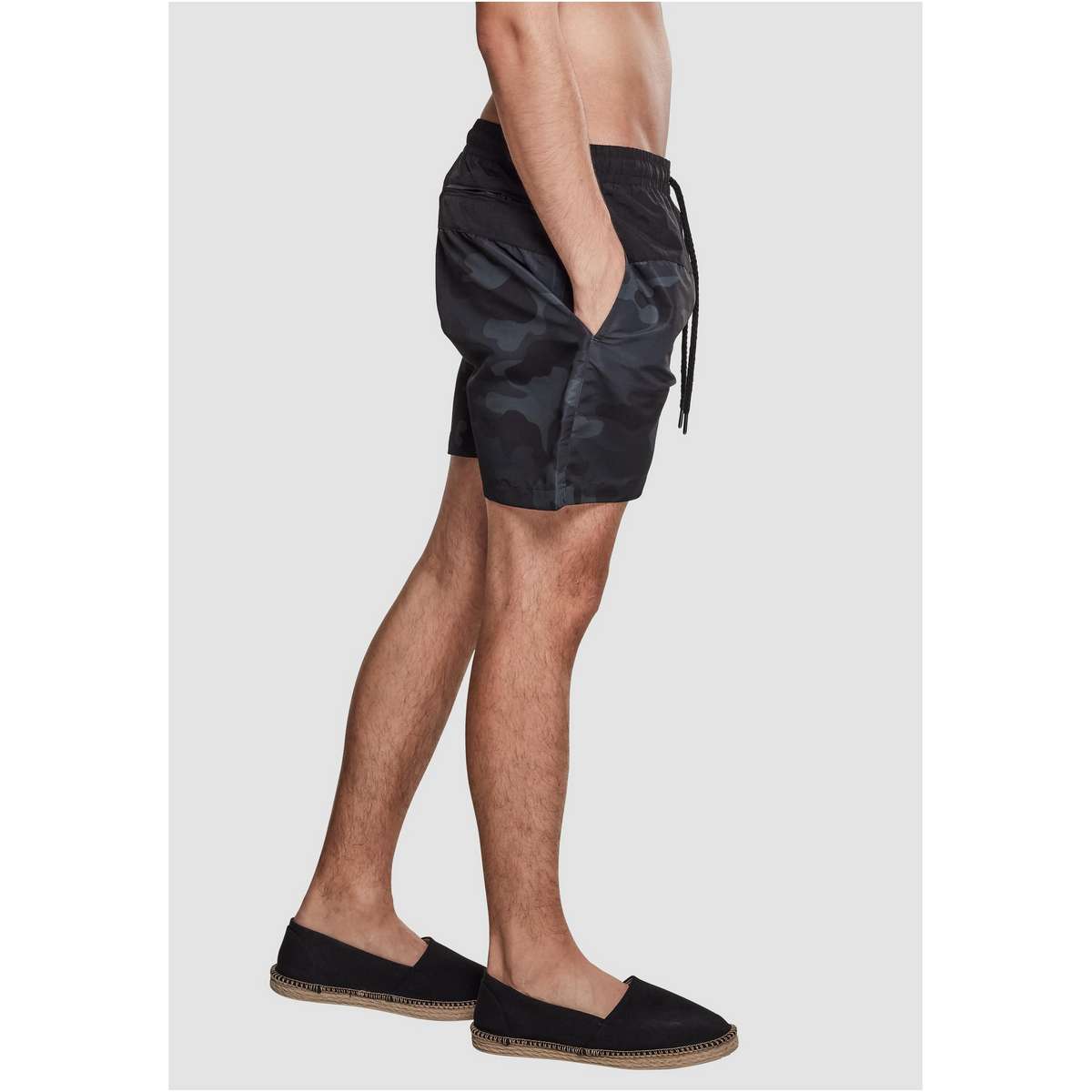 URBAN CLASSICS MEN΄S REGULAR FIT POLYESTER SWIM SHORTS BLACK/DARKCAMO
